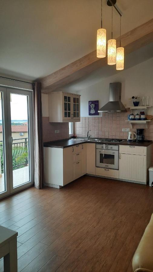 Grbin Apartment *