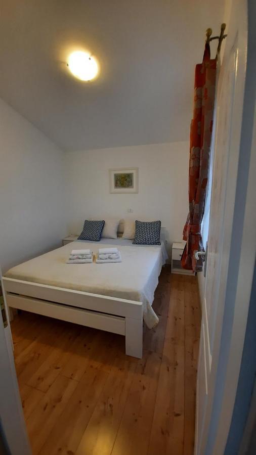 Apartament Grbin